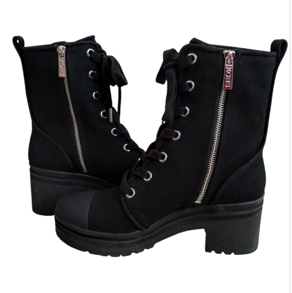 Michael Kors Black Combat Boots NWOT Size 9 M - Picture 2 of 7